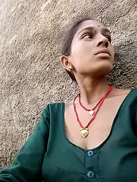 Snapshot of Sali_ji chatting on October 4, 2025, 8:27 am Sali ji online show from October 4, 2025, 8:27 am