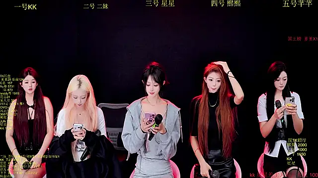 Comebaby-007 online show from October 24, 2025, 1:37 am