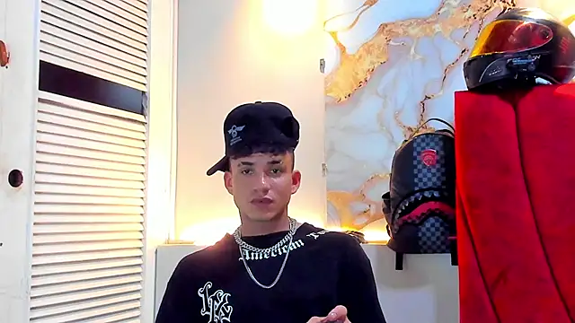 daniscot online show from December 20, 2025, 4:59 am