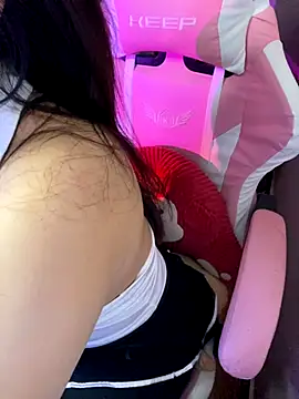 Gina999 online show from October 30, 2025, 4:11 am