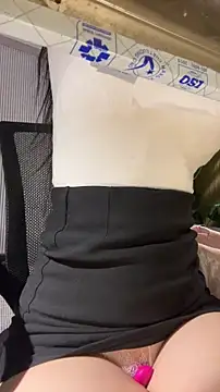 Gina999 online show from April 9, 2026, 3:19 am