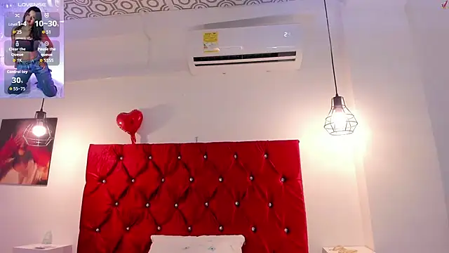 KaterinCute  online show from October 8, 2025, 7:58 pm