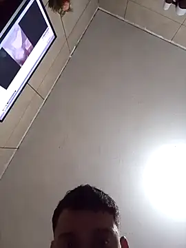 Snapshot of Wolffj6 chatting on December 20, 2025, 5:16 pm Wolffj6 online show from December 20, 2025, 5:16 pm