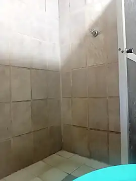 Snapshot of Wolffj6 chatting on February 7, 2026, 10:07 pm Wolffj6 online show from February 7, 2026, 10:07 pm