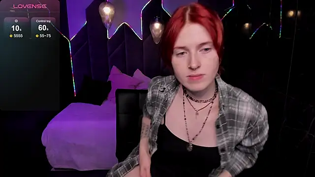 Freirenee online show from October 19, 2025, 2:31 pm