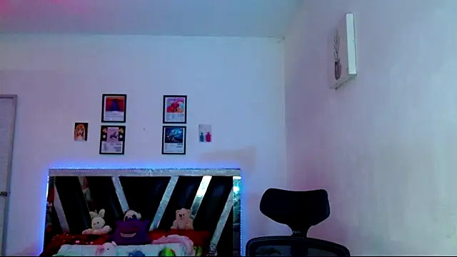 Sebasxxl12 online show from May 21, 2026, 9:34 pm