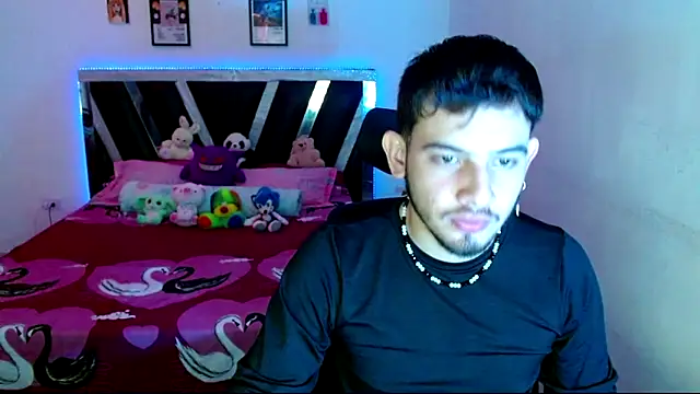 Sebasxxl12 online show from May 30, 2026, 11:43 pm