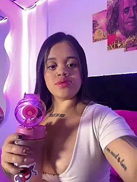 Sussyroxxx online show from October 17, 2025, 10:33 pm