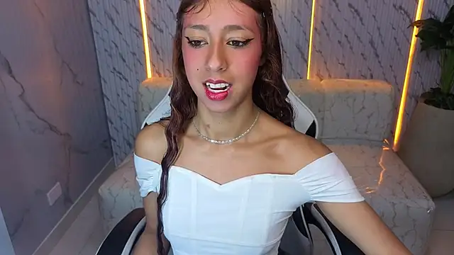 Snapshot of Terry_tx chatting on November 4, 2025, 1:15 pm Terry tx online show from November 4, 2025, 1:15 pm