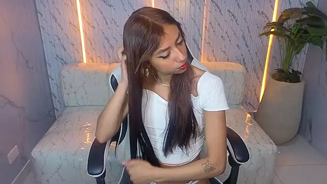 Snapshot of Terry_tx chatting on November 14, 2025, 1:04 pm Terry tx online show from November 14, 2025, 1:04 pm