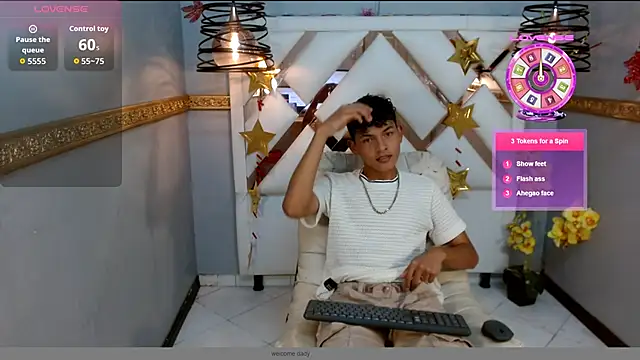 Snapshot of Sammy_Millers chatting on October 1, 2025, 7:18 pm Sammy Millers online show from October 1, 2025, 7:18 pm