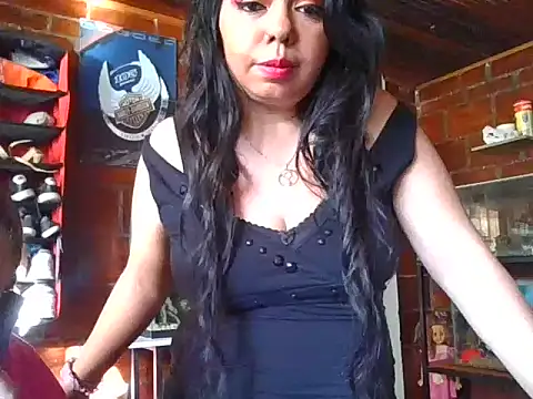 KarlaSexyHot- online show from October 15, 2025, 9:23 pm