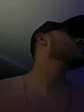 Zafirito online show from October 13, 2025, 11:38 pm