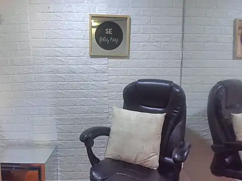 Mila Leon online show from October 2, 2025, 3:10 am