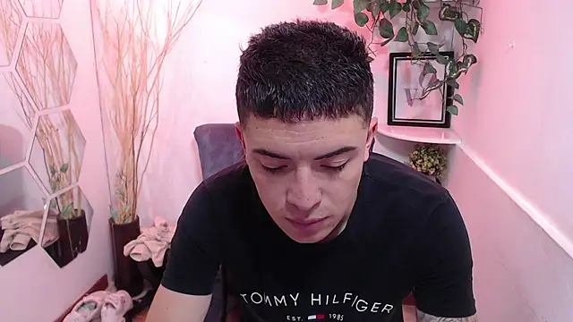 Adam Blaze online show from November 28, 2025, 4:29 pm