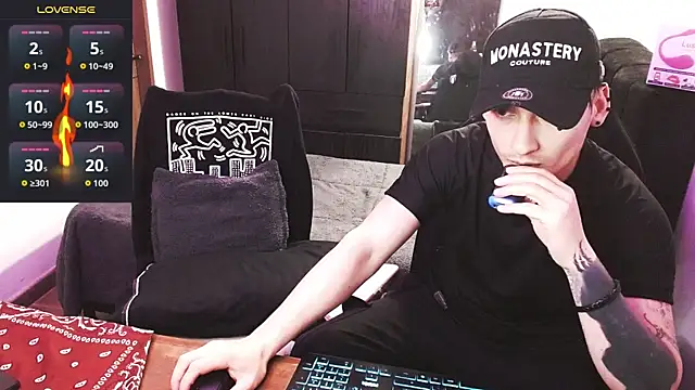 Vlad Core online show from October 7, 2025, 11:28 pm