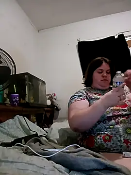 kittytightholes online show from October 1, 2025, 1:11 am