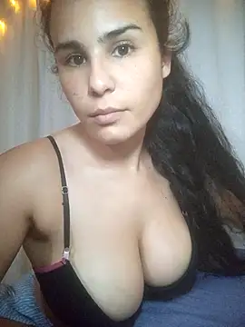 Snapshot of Arisbet333 chatting on September 30, 2025, 12:49 am Arisbet333 online show from September 30, 2025, 12:49 am
