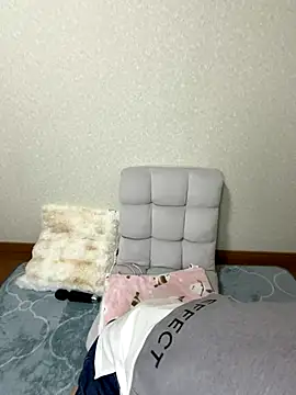 Snapshot of _JINA_tan chatting on October 25, 2025, 3:06 am JINA tan online show from October 25, 2025, 3:06 am