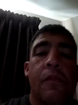 jamesdecker468 online show from November 23, 2025, 4:06 pm