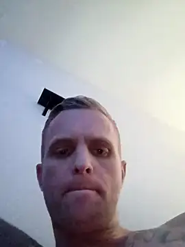 Yourgeminisecret online show from February 19, 2026, 9:01 pm