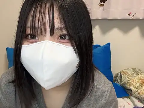 YUKINA 00 online show from September 28, 2025, 2:35 pm