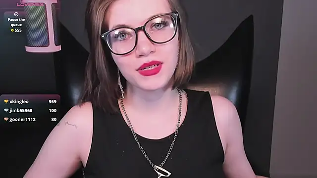CathyAdams online show from June 3, 2026, 2:33 pm