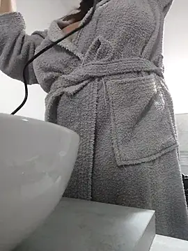 Snapshot of sexyguenda chatting on November 17, 2025, 9:08 pm sexyguenda online show from November 17, 2025, 9:08 pm