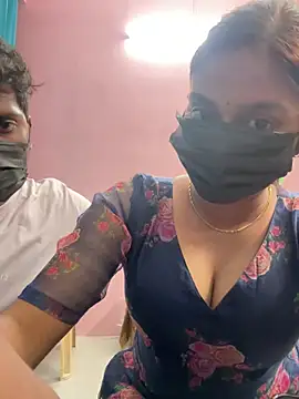 Snapshot of Christy2011 chatting on November 29, 2025, 11:10 am Christy2011 online show from November 29, 2025, 11:10 am