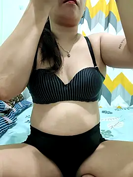 Seductive ann online show from February 18, 2026, 5:09 pm