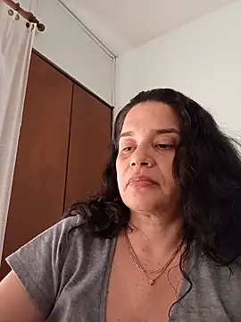 Snapshot of MoritaSalvaj chatting on October 2, 2025, 1:03 pm MoritaSalvaj online show from October 2, 2025, 1:03 pm