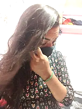 Tamil Hot Shasi online show from December 22, 2025, 3:56 pm