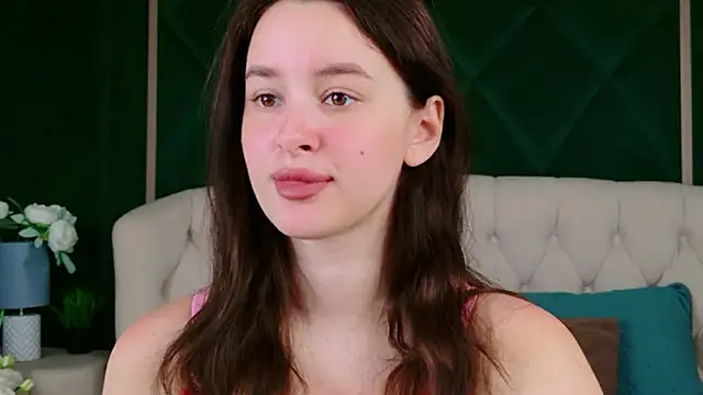 Snapshot of EvaSwen chatting on July 28, 2026, 10:53 pm EvaSwen online show from July 28, 2026, 10:53 pm