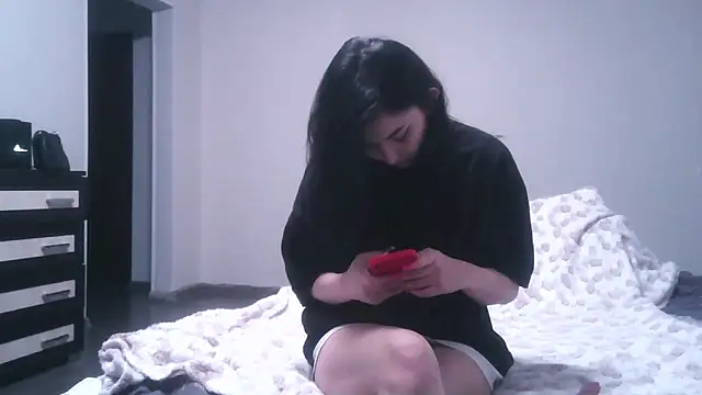 Snapshot of meow_woem chatting on October 19, 2025, 11:40 pm meow woem online show from October 19, 2025, 11:40 pm