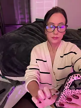 xxxEffyxxx online show from November 23, 2025, 6:51 pm