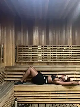 Snapshot of tia___fox chatting on January 17, 2026, 12:53 pm tia fox online show from January 17, 2026, 12:53 pm