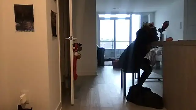 Snapshot of tia___fox chatting on February 18, 2026, 6:37 pm tia fox online show from February 18, 2026, 6:37 pm