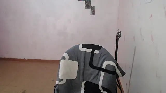 SexyDolly777 online show from November 3, 2025, 6:33 pm