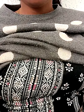 Snapshot of Pihu-56 chatting on January 10, 2026, 3:57 am Pihu-56 online show from January 10, 2026, 3:57 am