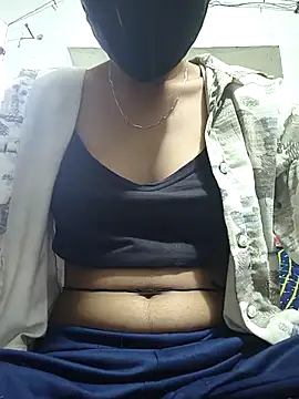 Hotty ruvi online show from October 27, 2025, 6:58 am