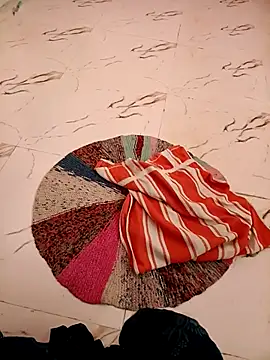 Hotty ruvi online show from October 8, 2025, 6:59 am