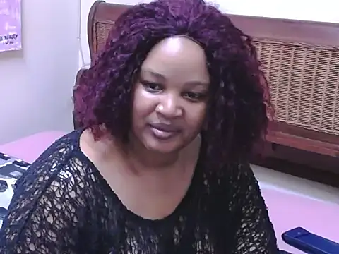 Snapshot of SexyBubbleBeauty chatting on October 6, 2025, 6:14 am SexyBubbleBeauty online show from October 6, 2025, 6:14 am
