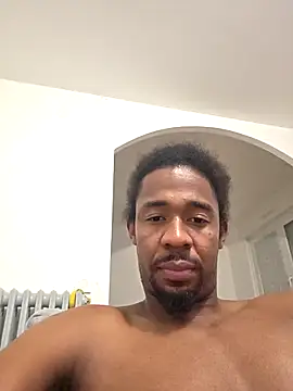 cracha online show from October 28, 2025, 11:47 pm