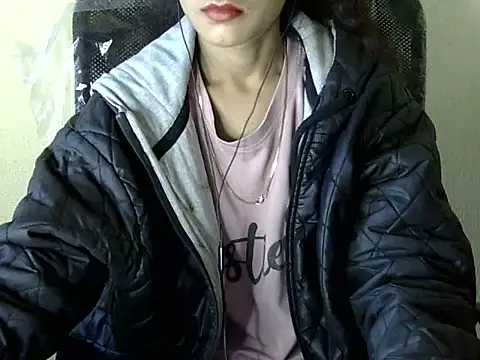 Snapshot of Shazi_1 chatting on November 20, 2025, 4:24 am Shazi 1 online show from November 20, 2025, 4:24 am