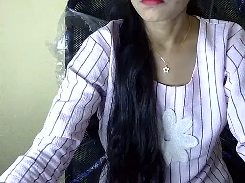 Snapshot of Shazi_1 chatting on November 30, 2025, 3:18 am Shazi 1 online show from November 30, 2025, 3:18 am