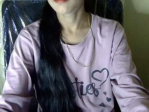 Snapshot of Shazi_1 chatting on November 15, 2025, 2:21 pm Shazi 1 online show from November 15, 2025, 2:21 pm