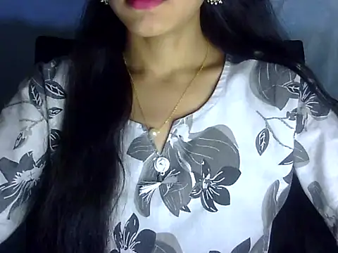 Snapshot of Shazi_1 chatting on June 19, 2026, 3:07 pm Shazi 1 online show from June 19, 2026, 3:07 pm