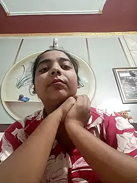 Snapshot of ishikaa124 chatting on October 4, 2025, 11:45 am ishikaa124 online show from October 4, 2025, 11:45 am