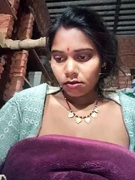 Katrina kaif143 online show from December 19, 2025, 10:45 pm