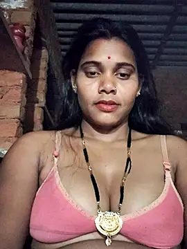 Katrina kaif143 online show from March 20, 2026, 3:24 pm